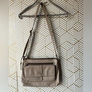 FOSSIL Kinley Small Fold Over Leather Crossbody Bag Adjustable Strap Gray